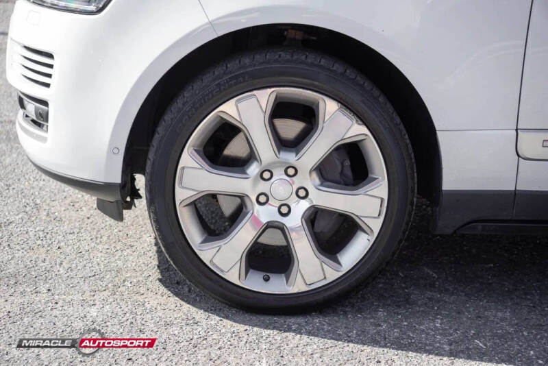 2017 Land Rover Range Rover Supercharged LWB