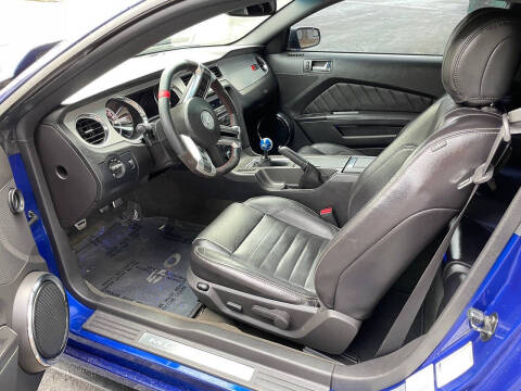 2013 Ford Mustang GT Premium