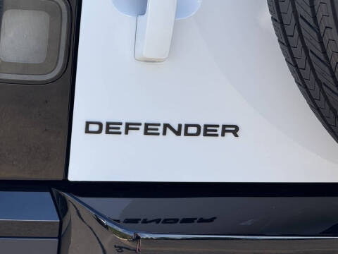 2026 Land Rover Defender 110 P300 S