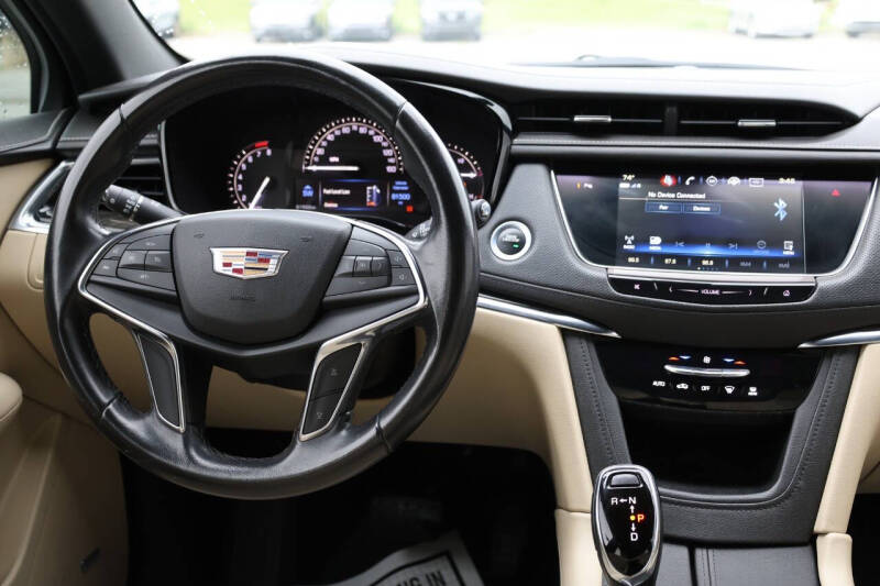 2018 Cadillac XT5