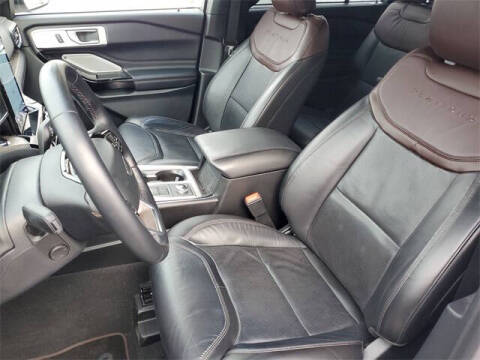 2022 Ford Explorer Platinum