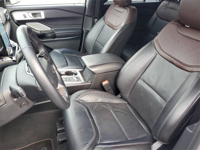 2022 Ford Explorer Platinum