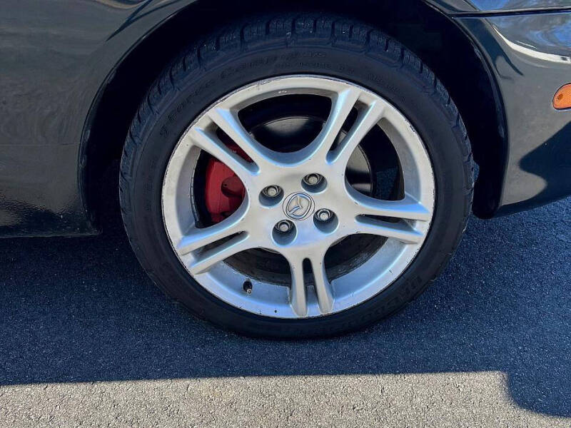 2005 Mazda MX-5 Miata