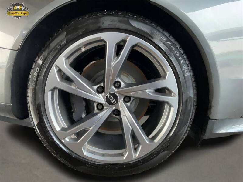 2022 Audi e-tron GT quattro Premium Plus