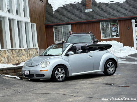 2006 Volkswagen New Beetle Convertible for sale at Cupples Car Company in Belmont NH