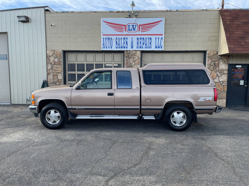 1994 Chevrolet C/K 1500 Series for sale at LV Auto Sales & Repair, LLC in Yakima WA
