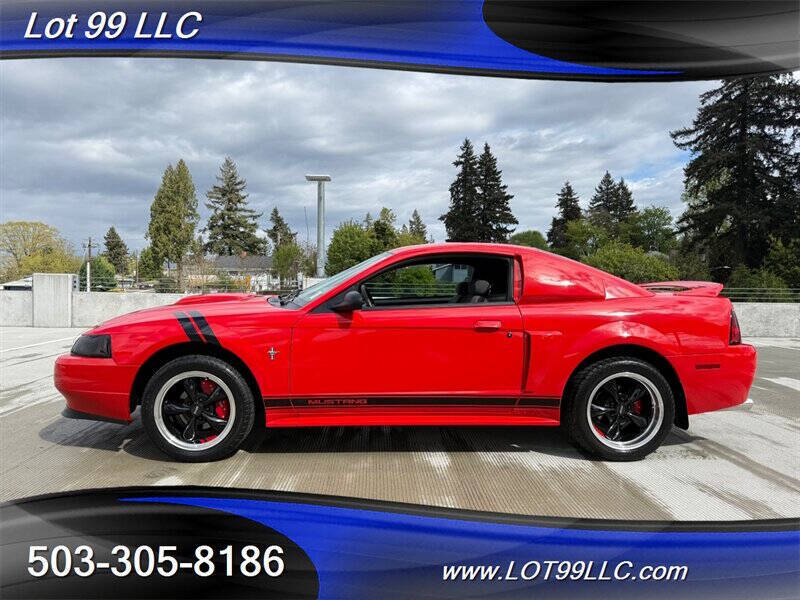 2000 Ford Mustang