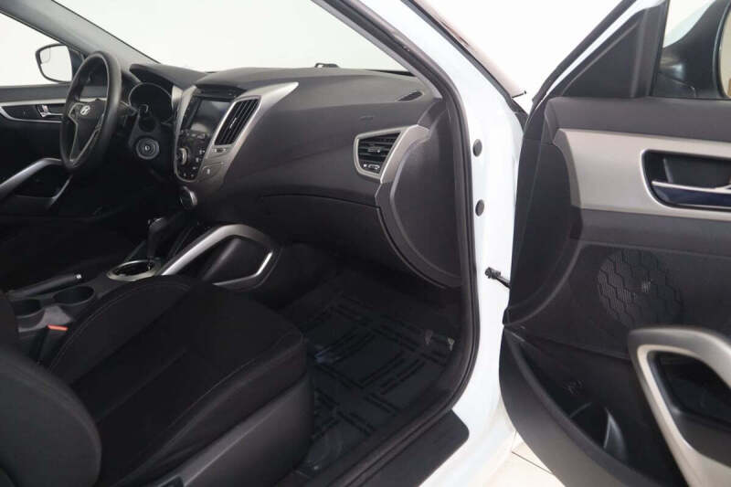 2016 Hyundai Veloster