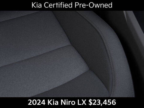 2024 Kia Niro LX