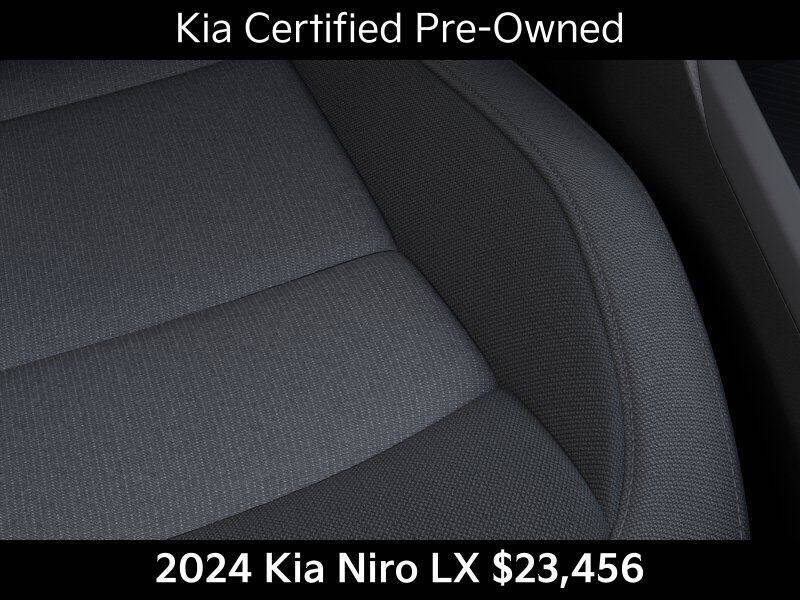 2024 Kia Niro LX
