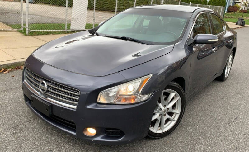 2010 Nissan Maxima for sale at Luxury Auto Sport in Phillipsburg NJ