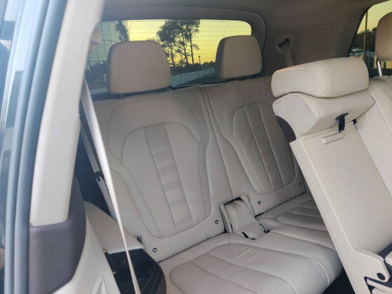 2019 BMW X7 xDrive40i