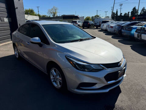 2017 Chevrolet Cruze LT Auto