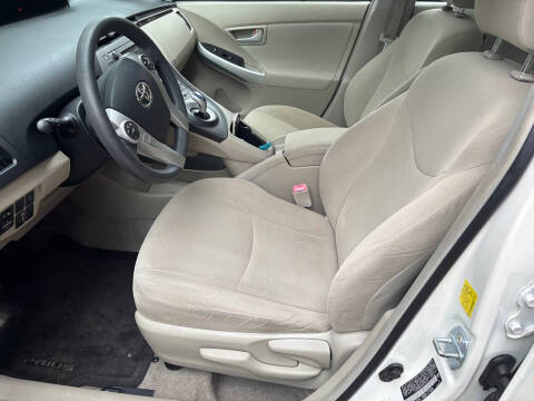 2010 Toyota Prius II