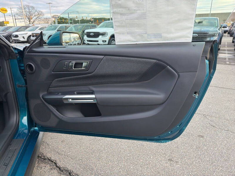 2026 Ford Mustang EcoBoost