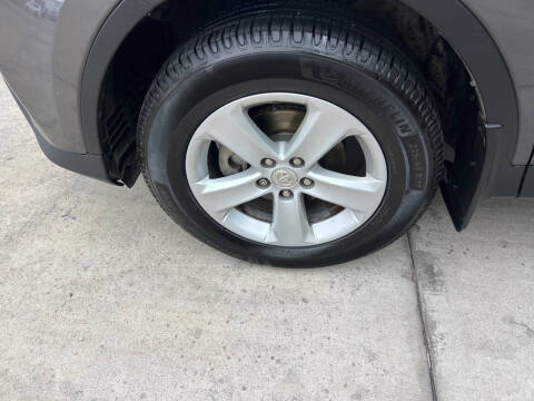 2014 Toyota RAV4 XLE