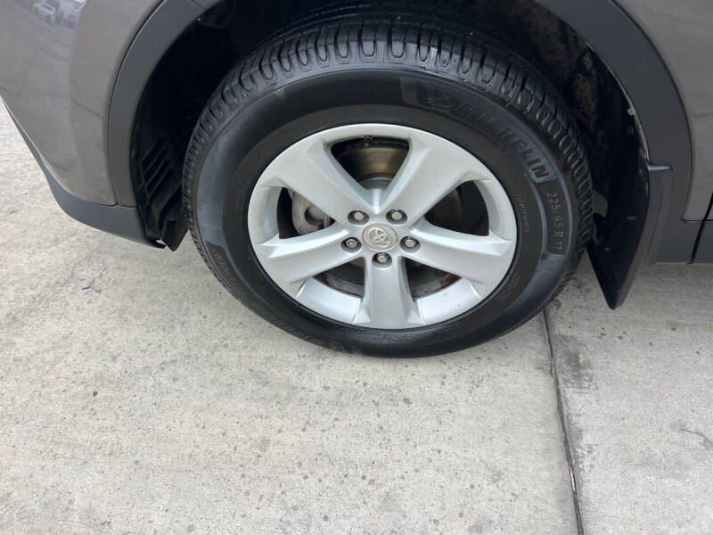 2014 Toyota RAV4 XLE