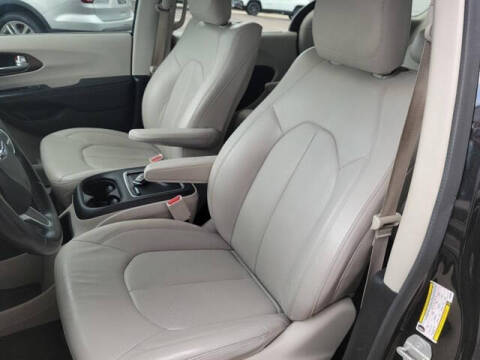 2018 Chrysler Pacifica Touring L Plus