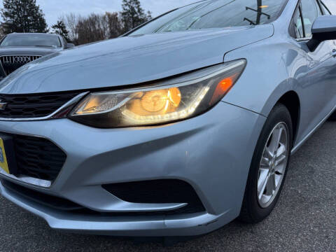2017 Chevrolet Cruze LT Auto
