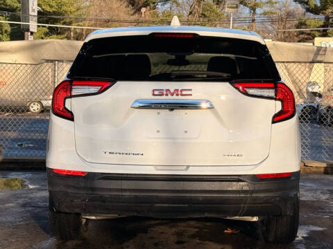 2024 GMC Terrain SLE