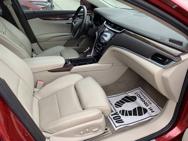 2013 Cadillac XTS Luxury Collection