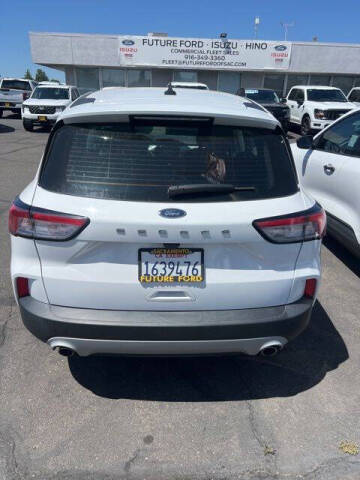 2022 Ford Escape S