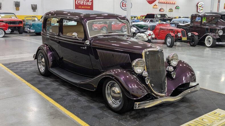 1934 Ford Deluxe