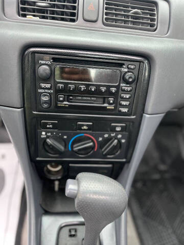 2001 Toyota Camry LE