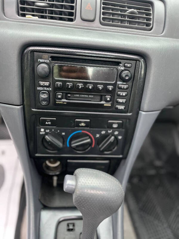 2001 Toyota Camry LE