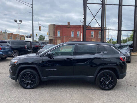 2022 Jeep Compass Latitude Lux