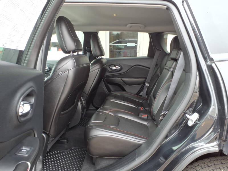 2019 Jeep Cherokee Trailhawk