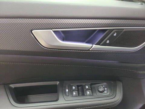 2026 Volkswagen Atlas Cross Sport SEL R-Line Black 4Motion