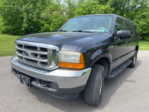 2001 Ford Excursion for sale at COLUMBUS AUTOMOTIVE in Reynoldsburg OH