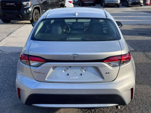 2022 Toyota Corolla LE