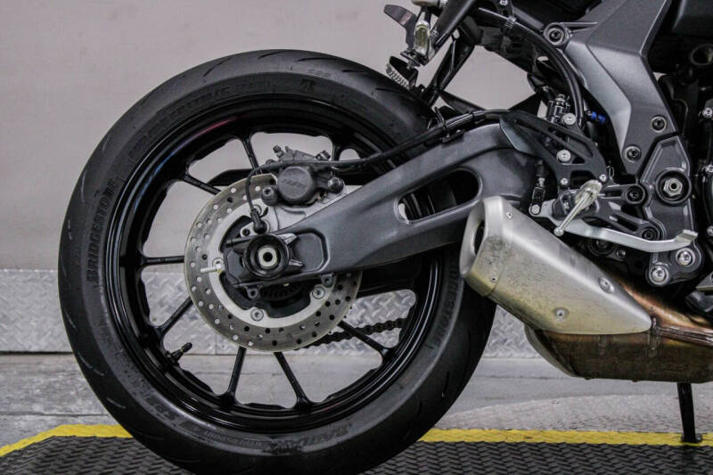 2024 Yamaha YZF-R7