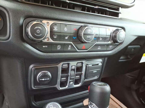 2025 Jeep Gladiator Sport S