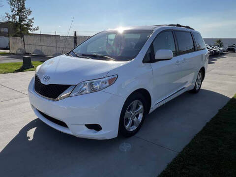 2014 Toyota Sienna