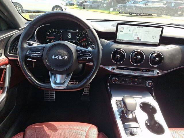 2023 Kia Stinger