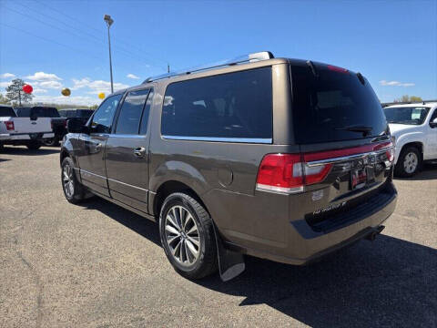 2017 Lincoln Navigator L Select