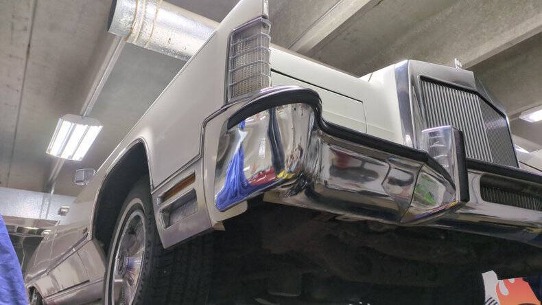 1977 Lincoln Continental