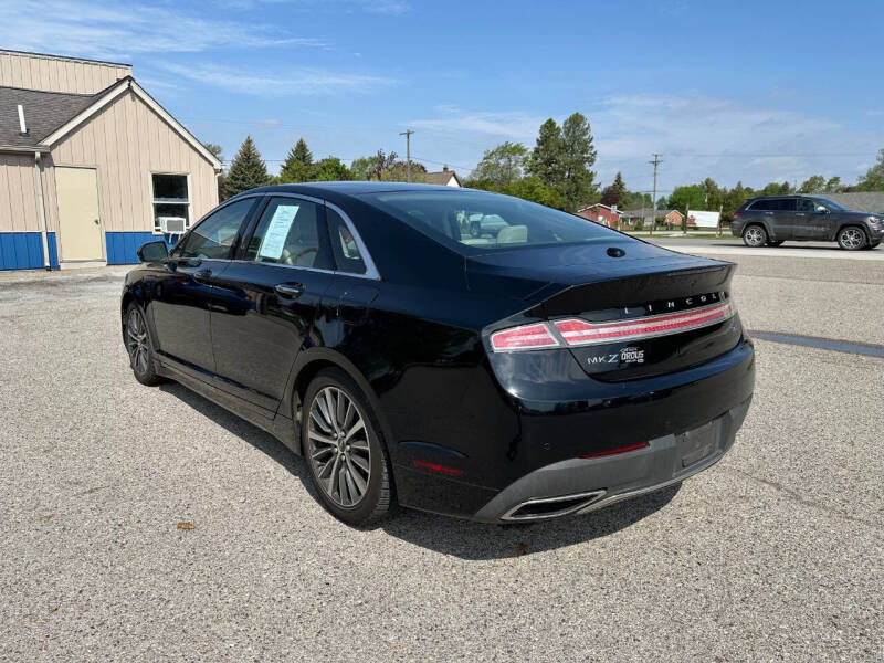 2017 Lincoln MKZ Select