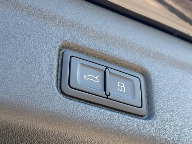 2025 Audi Q6 e-tron 22