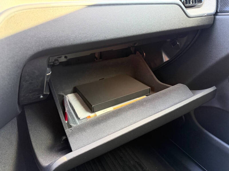 2021 Volvo XC60 T5 Inscription