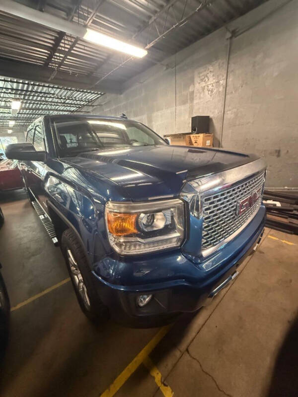 Image of 2015 GMC Sierra 1500 Denali