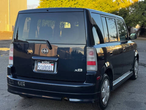 2006 Scion xB