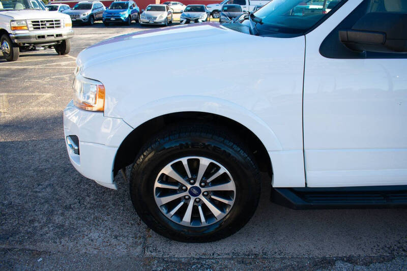 2017 Ford Expedition XLT