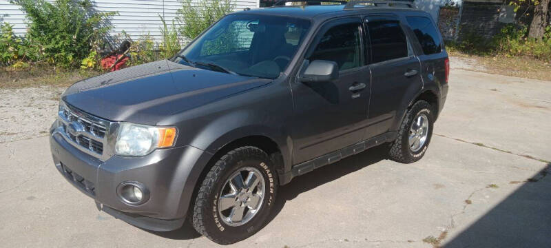 2009 Ford Escape for sale at AutoVision Group LLC in Norton Shores MI