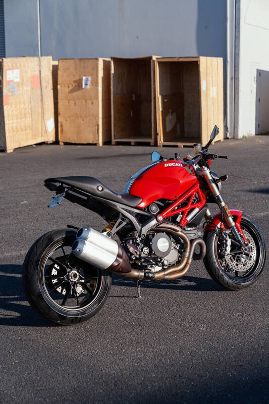 2013 Ducati Monster 1100 EVO