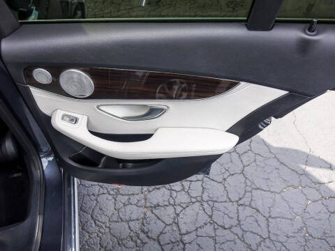 2016 Mercedes-Benz C-Class