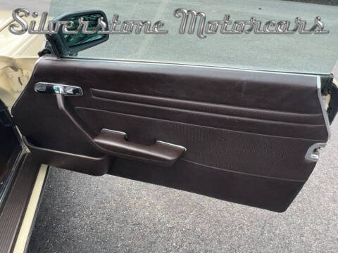 1982 Mercedes-Benz 380-Class 380 SL